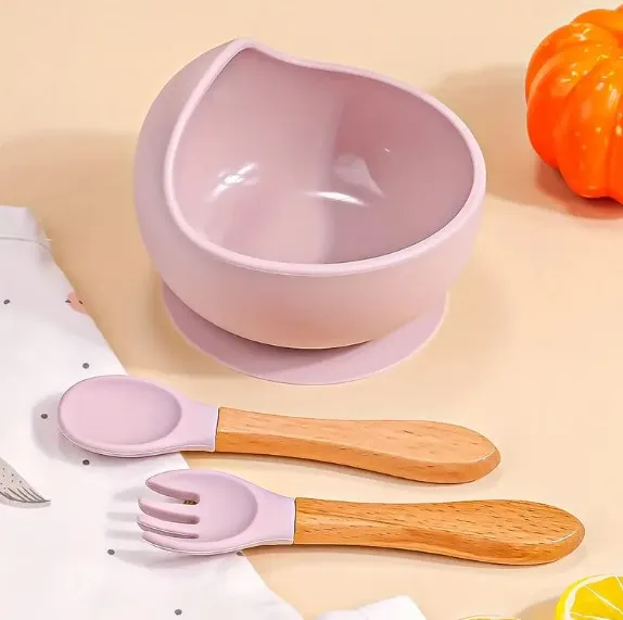 3%20pcs%20%20Bpa%20Free%20Silicone%20%20Baby%20Feeding%20Set%20Learning%20Dishes%20Suction%20Bowl%20Set%20Wood%20Spoon%20Non-slip%20Silicone%20Bowl%20and%20spoon%20for%20Baby%20Bowl%20%20-%20Buy%20Silicone%20Bowl%20And%20Spoon%20,%20BPa%20Free%20Silicone%20Baby%20Feeding%20Set%20Baby%20feeding%20%20Set%20,%20Baby%20Bowl%20-%20Image%205