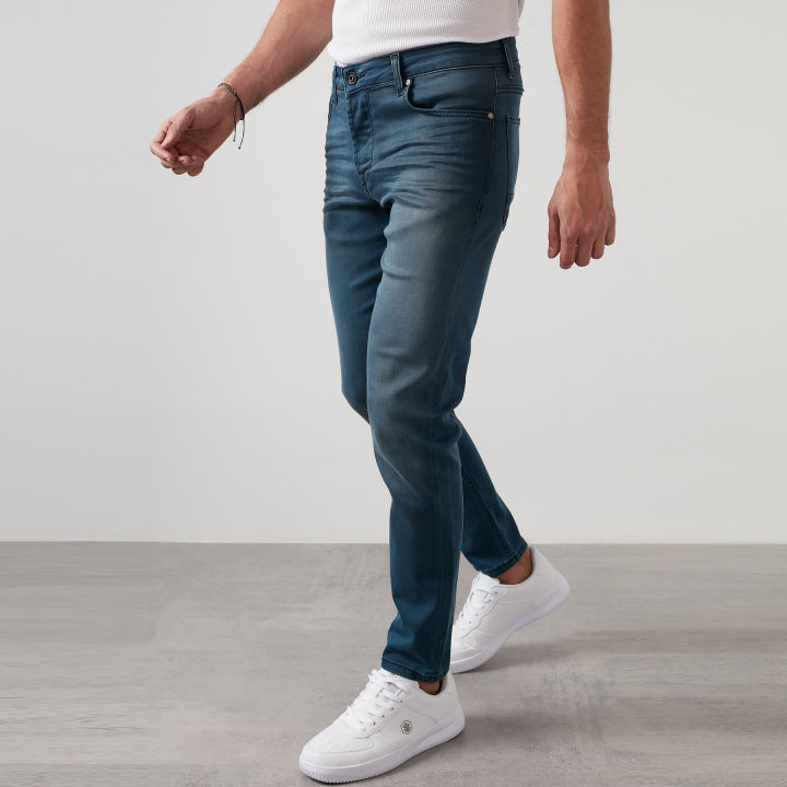 Mens%20Slim%20Fit%20Jeans%20Pants%20with%20Beautiful%20Look%20and%20Latest%20New%20Fashion%20-%20Image%205