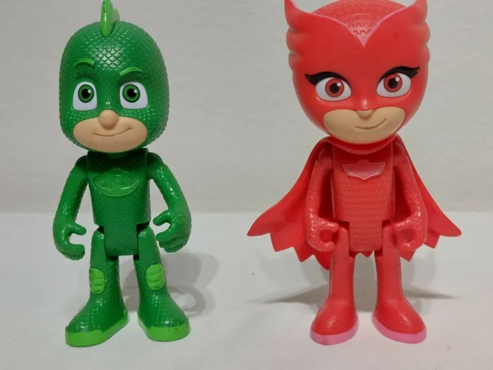 PJ%20Masks%206%20Action%20Figures%20and%20Accessories%20Set%20%E2%80%93%204%20inches%20-%20Image%209