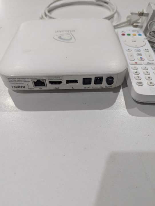 Etisalat%20Android%20Tv%20Box%20-%20Android%209%20-%202Gb%208Gb%20-%204k%20Ultra%20Hd%20Smart%20Box%20Device%20with%20Original%20Remote%20(imported%20Branded%20Used)%20-%20Image%204