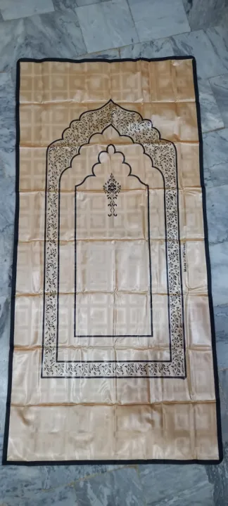 Travelling%20Portable%20Janamaz%20/%20Jai%20namaz%20/%20Safri%20Janamaz%20Anti%20Skid/Travel%20Pocket%20Prayer%20Mat%20-%20Image%202