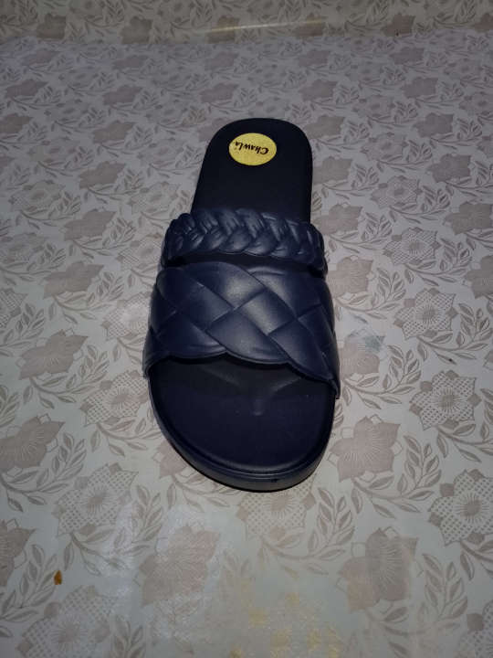 Waterproof%20Nylon%20Rubber%20House%20Slippers%20for%20Women,%20Casual%20Chappals,%20High-Quality%20-%20Image%204