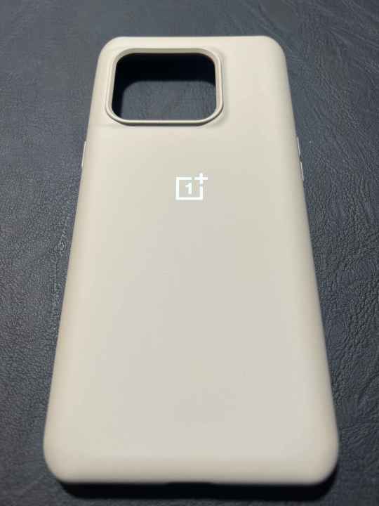 OnePlus%2010T%20/%20Ace%20Pro%205G%20-%20OnePlus%20Official%20Silicone%20Back%20Cover%20-%20All%20Colors%20-%20Image%205