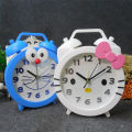 Creative cute cartoon alarm clock children students get up clock small clock desk clock KT desktop pendulum clock simple small alarm clock. 