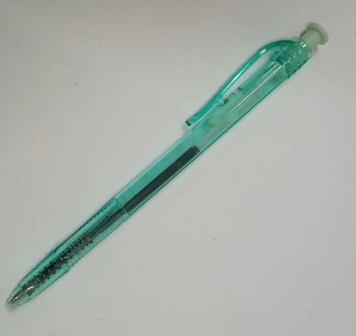 Pack%20Of%2010%20-%20Transparent%20Ball%20Point%20Pen%20Excellent%20Look%20With%20Smooth%20Writing%20-%20Image%204