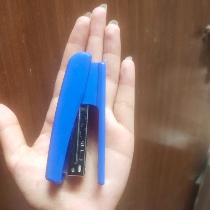 Value%20Pack%20including%20Stapler%20No.10%20(Small),%20Pack%20of%20Stapler%20Pin%20and%20stapler%20Pin%20remover%20-%20Image%206