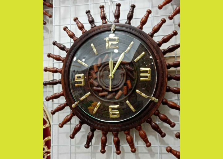 Handicraft%2014%20Inch%20Wooden%20Clock%20By%20Hyderibazar%20Design%20No%204%20-%20Image%202