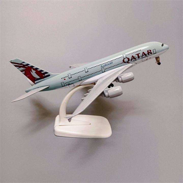 Qatar%20Airways%20A380%20Metal%2020%20cm%20Aircraft%20model%20scal%201:400%20%20with%20wheels%20and%20stand%20Airline%20Model%20for%20office%20diecost%20aircraft%20model%20%20decoration%20-%20Image%209