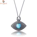 Game Bloodborne Cosmic Eye Necklaces Crow Hunter Wheel Hunter Badge Pendant Necklace Men Women Fans Cosplay Jewelry Gift. 