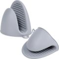 2 pcs Silicon pot holder - silicon oven mitts , heat resistant gloves , kitchen accessories anti slip baking mitts  , silicon hot pot holders , best Kitchen tool. 