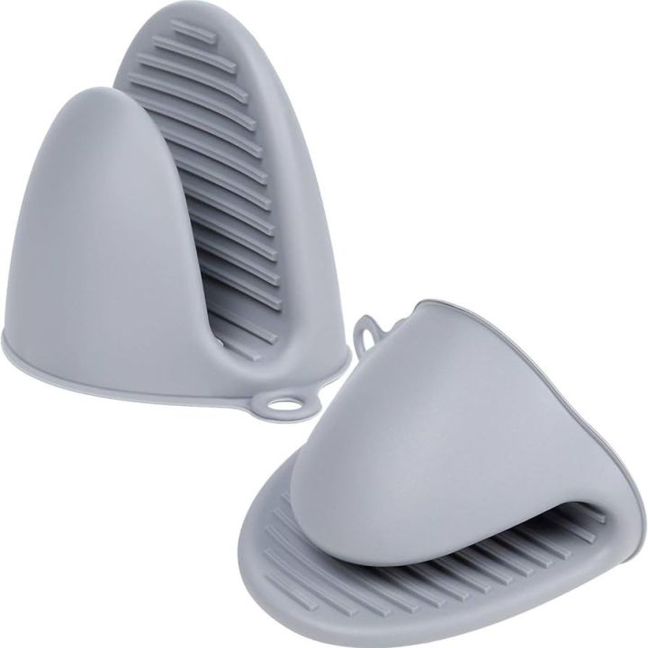 2%20pcs%20Silicon%20pot%20holder%20-%20silicon%20oven%20mitts%20,%20heat%20resistant%20gloves%20,%20kitchen%20accessories%20anti%20slip%20baking%20mitts%20%20,%20silicon%20hot%20pot%20holders%20,%20best%20Kitchen%20tool%20-%20Image%203
