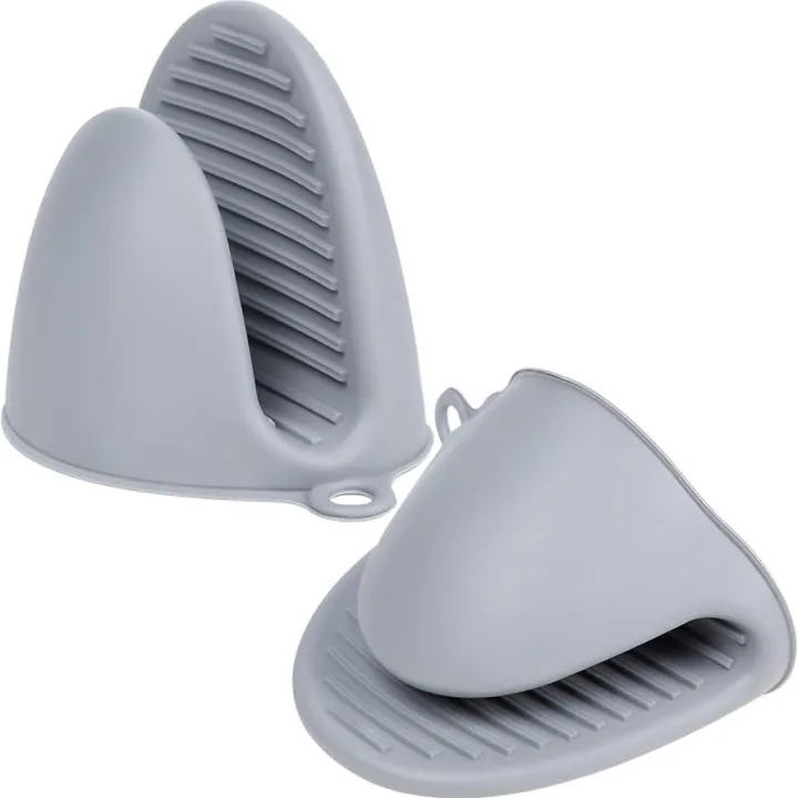 2%20pcs%20Silicon%20pot%20holder%20-%20silicon%20oven%20mitts%20,%20heat%20resistant%20gloves%20,%20kitchen%20accessories%20anti%20slip%20baking%20mitts%20%20,%20silicon%20hot%20pot%20holders%20,%20best%20Kitchen%20tool%20-%20Image%203