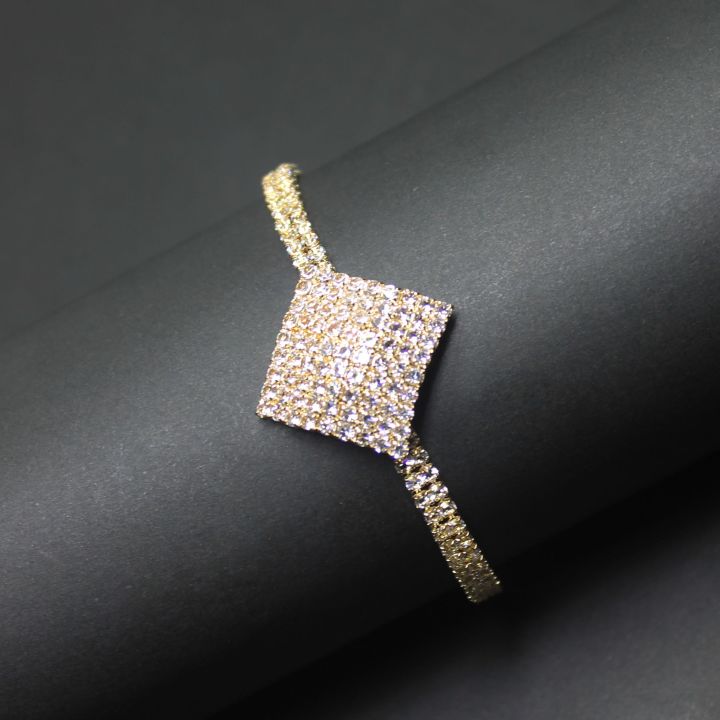 Elegant%20Square-Headed%20Golden%20Alloy%20Bracelet%20with%20Silver%20Pearls%20-19%20cm.%20Bracelet%20for%20girls.%20Bracelet%20for%20womens.%20Fashion.%20-%20Image%202
