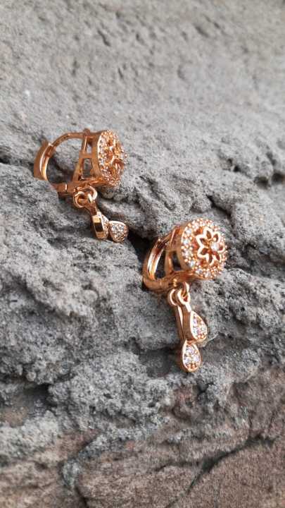 1%20carat%20gold%20earrings%20for%20girls%20and%20women%20-%20Image%204