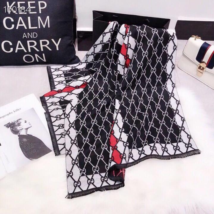 Winter%20Cape%20Shawl%20-%20Image%203