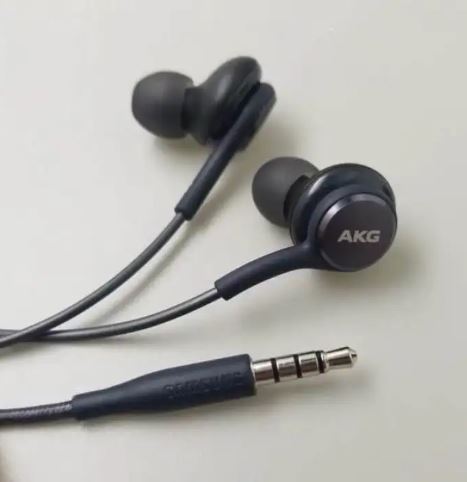 AKG%20Handfree%20By%20Mushroomi%20-%20Image%202