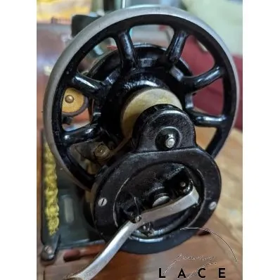Sewing%20Machine%20Hand%20Wheel%20%7C%20Strong%20&%20Reliable%20Replacement%20for%20Household%20Sewing%20Machines%20-%20Image%203