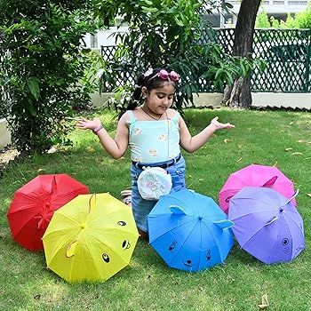 Small%20Kids%20Cartoon%20Umbrella%20-%20Multicolor%20Small%20Size%20(Random%20Design)%20-%20Image%206