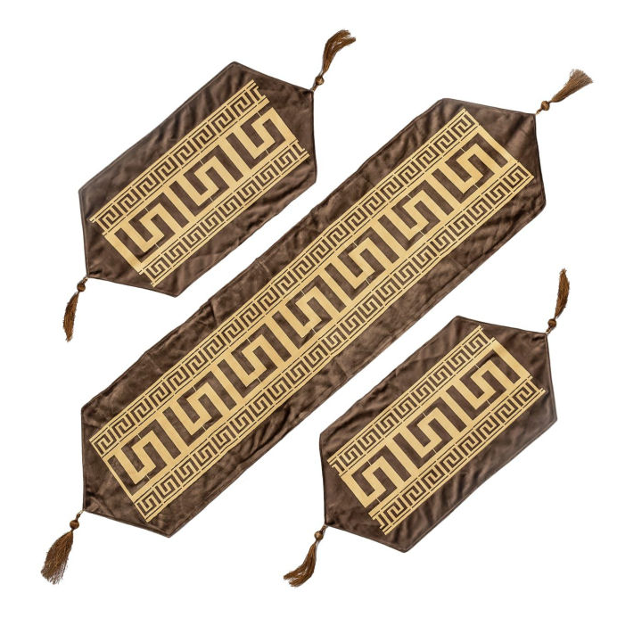 Luxury%20Laser%20Cut%20Velvet%20Table%20Mat%203%20PCs%20Set%20By%20Luxe%20Dream%20-%20Image%205