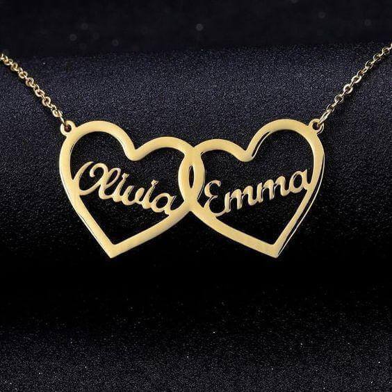 Customize%20Necklace,%20Customize%20Name%20Necklace,%20Custom%20Name%20Locket,%20For%20Girls%20&%20Boys%20(PERFECT%20GIFT%20TO%20SEND%20YOUR%20WIFE%20,%20FIANCE,%20HUSBAND,%20FATHER%20,%20OR%20ANY%20ONE)%20-%20Image%203