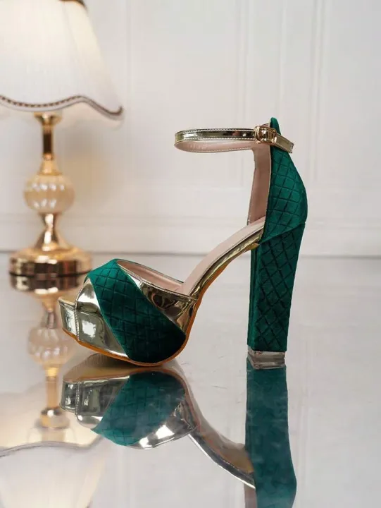 Women's%204-Inch%20Metallic%20Block%20Heels%20with%20Glamorous%20Platform%20-%20Perfect%20for%20Banquets,%20Glittering%20Parties,%20Bridal%20Elegance,%20and%20Every%20Special%20Occasion%20in%20Golden,%20Maroon,%20White,%20and%20Green%20-%20Image%203