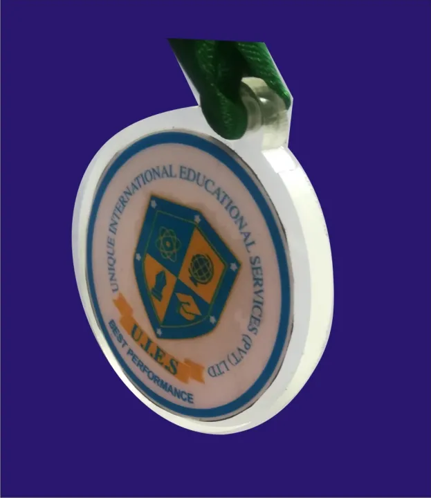 school%20medal%20acrylic%20-%20Image%204