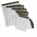 Bundle of 100 Large Shipping Flyers ( 12 x 16 Inch / 30 x 40 cm ) / Large Flyer / Shipping Bags / Courier Bag / Courier Flyer Without Pocket Art # SS-PF05 (100 pcs). 