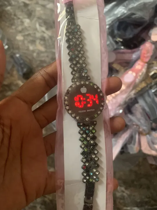 Elegant%20Women's%20Fashion%20Digital%20Watch%20with%20Diamond%20Accents%20and%20Stainless%20Steel%20Band%20-%20Image%204