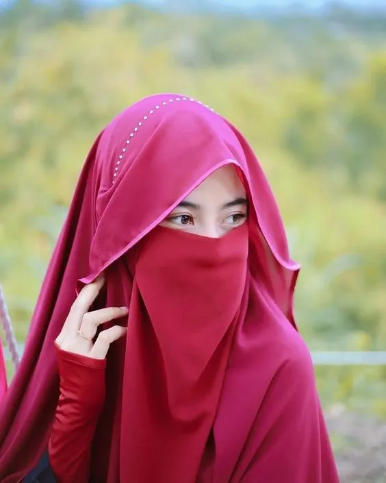 Colorful,%20%20Black%20and%20White%20%20Niqab%20Patti%20for%20Girls%20and%20Women%20-%20Image%2010
