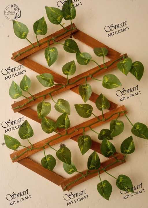 Artificial%20Money%20Plant%20Wooden%20Green%20Leaf%20Fence%202%20Feet%20Retractable%20Climbing%20Frame%20for%20Home%20Gardening%20and%20Decoration%20-%20Image%207