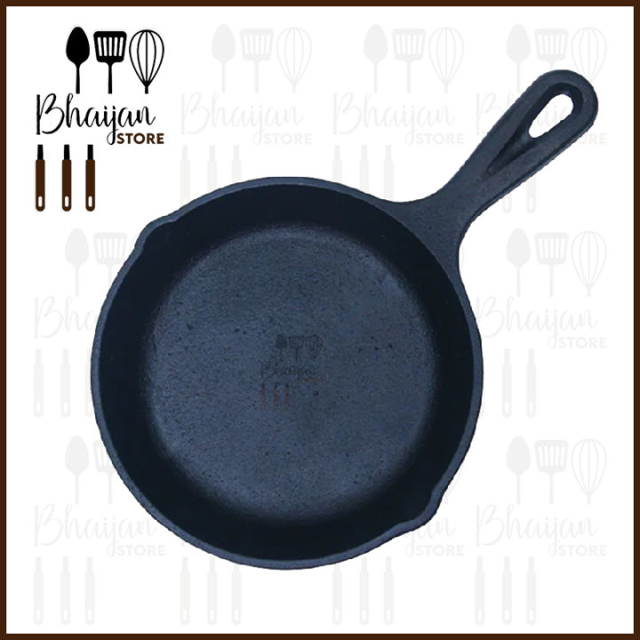 Cast Iron Fry Pan / Skillet Seasoned chemical free, Naturally Non Stick Cast on Skillet