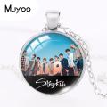 2019 New Stray Kids Pendant Members Kpop Male Group Necklace Glass Cabochon Pendants Round Jewelry HZ1. 