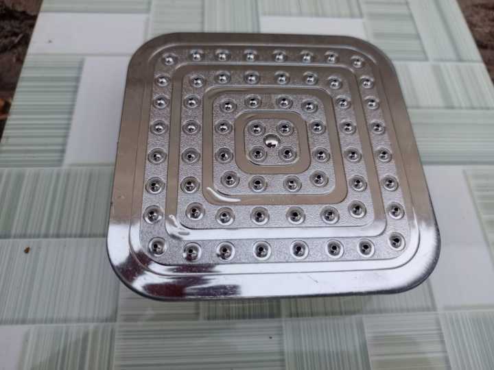Jet%20Shower%20chrome%20For%20Bathroom%20High%20Pressure%20A.B.S%20Material%20Plastic%20with%20joining%20nut%20-%20Image%202