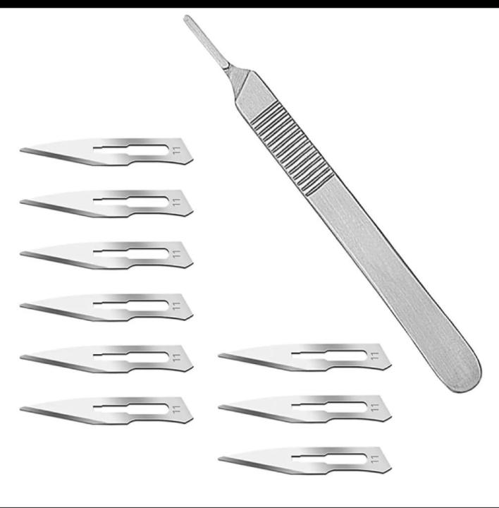 Stainless Steel Scalpel Handle B.P. for surgical blade Handle No 3  With 3 Pieces Blades