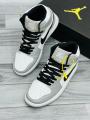 Nike air Jordan 1. 