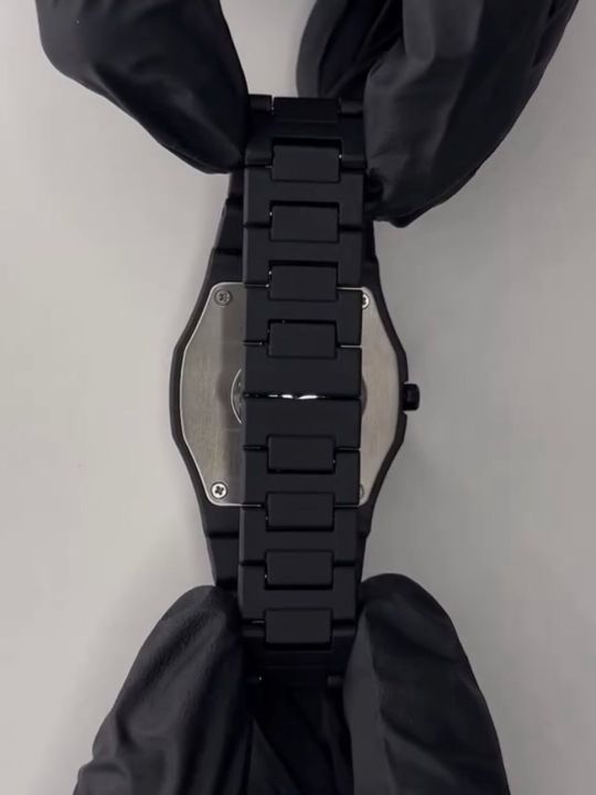branded%20stylish%20analog%20luxury%20fashion%20trending%20latest%20smart%20unique%20digital%20watches%202025%20-%20Image%208