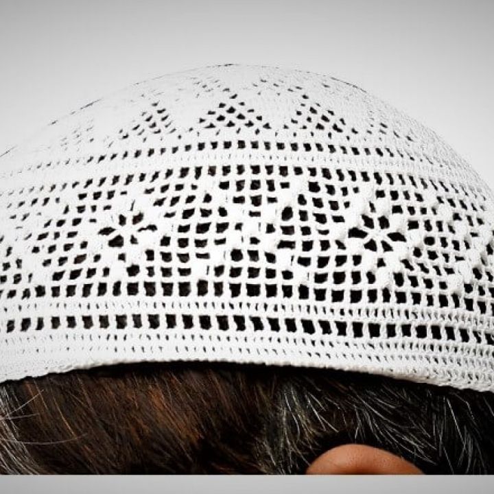 Bangladeshi%20Cotton%20Handmade%20Knitted%20Cap%20/%20Namaz%20Topi%20/%20Islamic%20Kufi%20Prayer%20Cap%20-%20Image%205