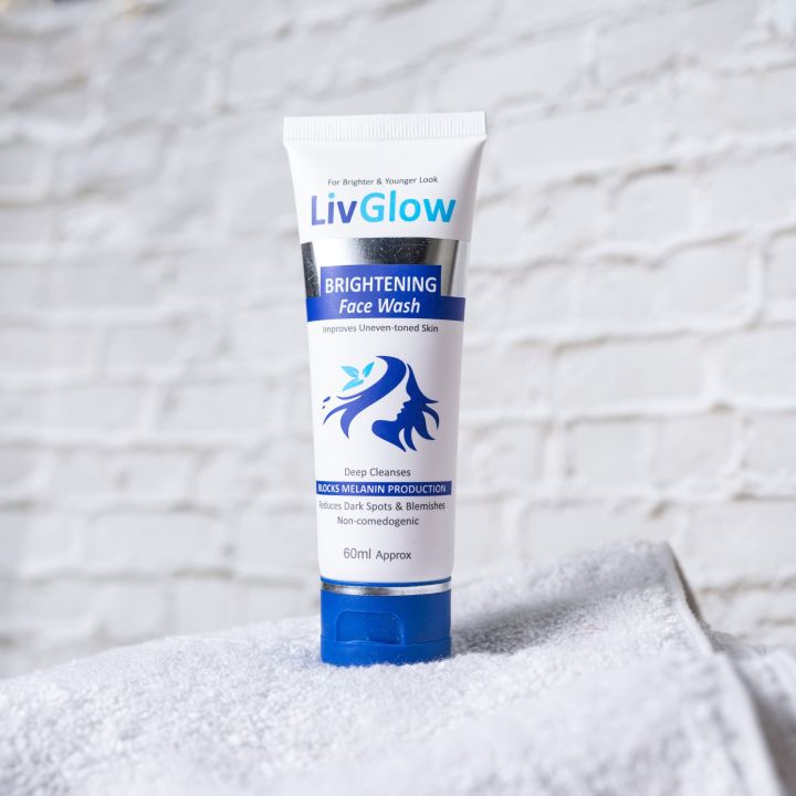 LIVGLOW%20Brightening%20Face%20Wash%20-%2060ml%20-%20Unisex%20(Men%20&%20Women)%20For%20Brighter%20and%20Younger%20Look,%20Best%20&%20Original%20Face%20Wash%20-%20Image%209