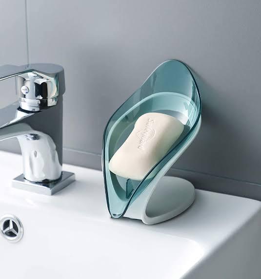 Modern%20Leaf-Shaped%20Smart%20Soap%20Holder:%20Stylish,%20Space-Saving,%20Self-Draining%20Bathroom%20Fixture,%20Sabun%20Dani%20-%20Image%202
