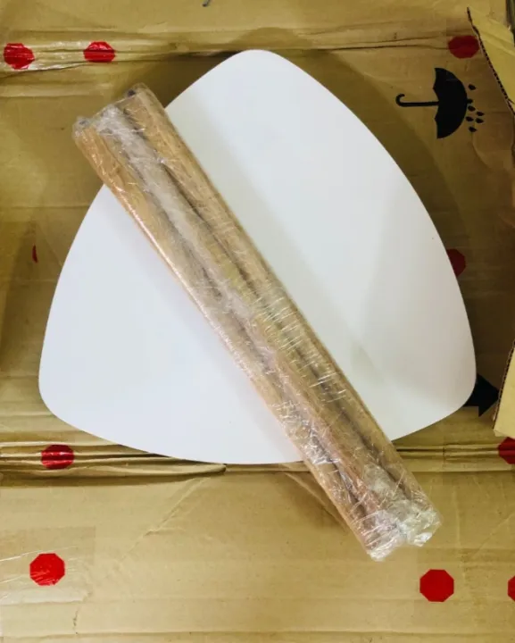 Triangle%20Table%20,%20Side%20Table%20,%20Triangle%20Table%20With%20Natural%20Colour%20Legs%20-%20Image%205