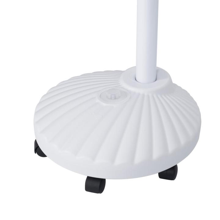 Magnifying%20Lamp%20-%20Image%204