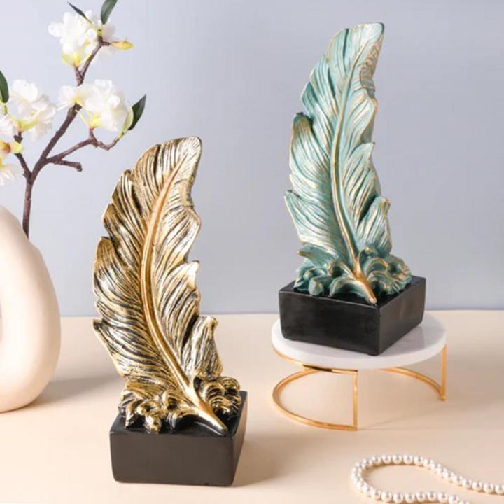 1 Piece Feather Sculpture Office Decoration Room Living Room Entrance TV Cabinet Showcase Creative Fiberglass Resin Crafts Decoration Showpiece