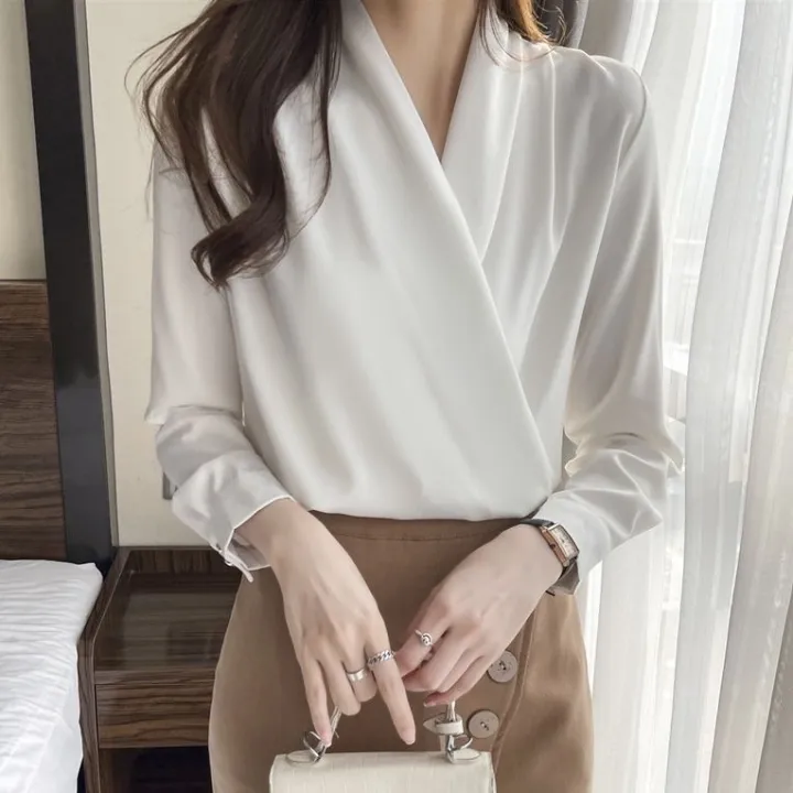 Trendy%20Cross%20Neck%20Shirt%20elegant%20design%20long%20sleeved%20top%20Cotton%20shirt%20For%20Womens%20and%20Girls%20-%20Image%207