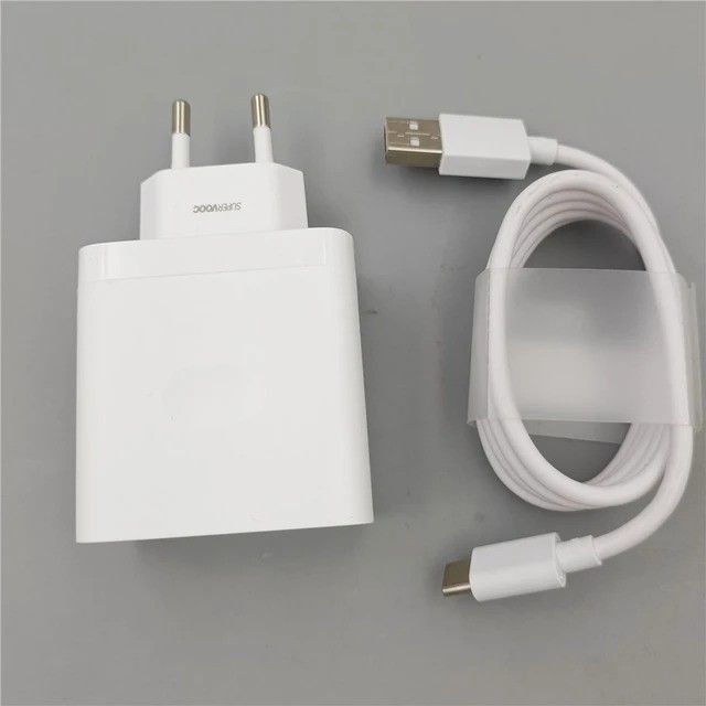 OPPO%20SuperVOOC%2045W%20Power%20Adapter%20Fast%20Charger%20with%201M%20Type-C%20Cable%20-%20Image%204