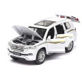 Metal Land Cruiser V8 Die cast car. 