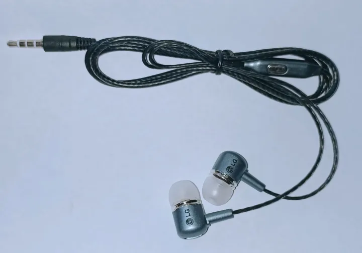 ORIGINAL/UNIVERSAL%20LG%20HANDSFREE%20WITH%20HIGH%20QUALITY%20SOUND%20AND%20SUPERB%20BASS%20-%20Image%204