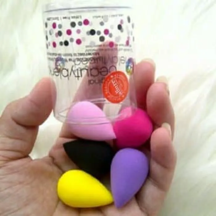 Pack%20Of%205%20mini%20Beauty%20Blender%20for%20Makeup%20-%20Image%205