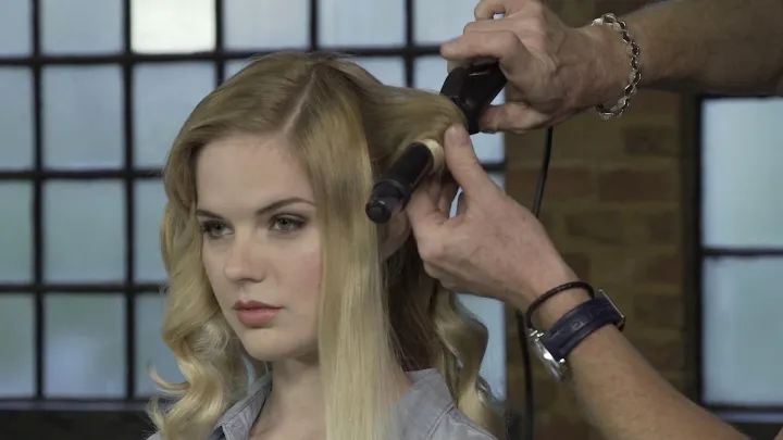 Nicky%20Clarke%20NTS093%20SuperShine%20Curling%20Tong%20-%20Image%202