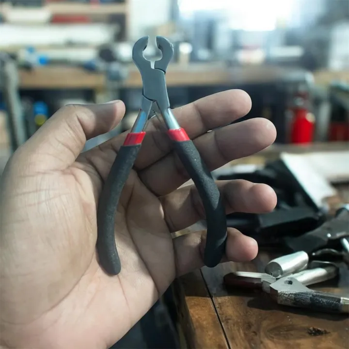 3-Piece%20Jewelry%20Pliers%20Set%20%E2%80%93%20Includes%20Needle%20Nose,%20Round%20Nose%20&%20Diagonal%20Pliers%20for%20Jewelry%20Making,%20Wire%20Wrapping,%20Beading%20&%20DIY%20Crafts%20-%20Image%207