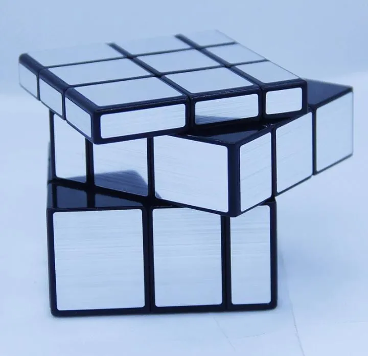Mirror%20Cube%203x3%20%7C%20QY%20Toys%20Mirror%20Cube%20%7C%20Original%203x3%20Rubik's%20Cube%20Ultra%20Smooth%20High%20Quality%20Magic%20Cube%20%7C%20Brain%20teasers%20for%20Children%20-%20Image%204